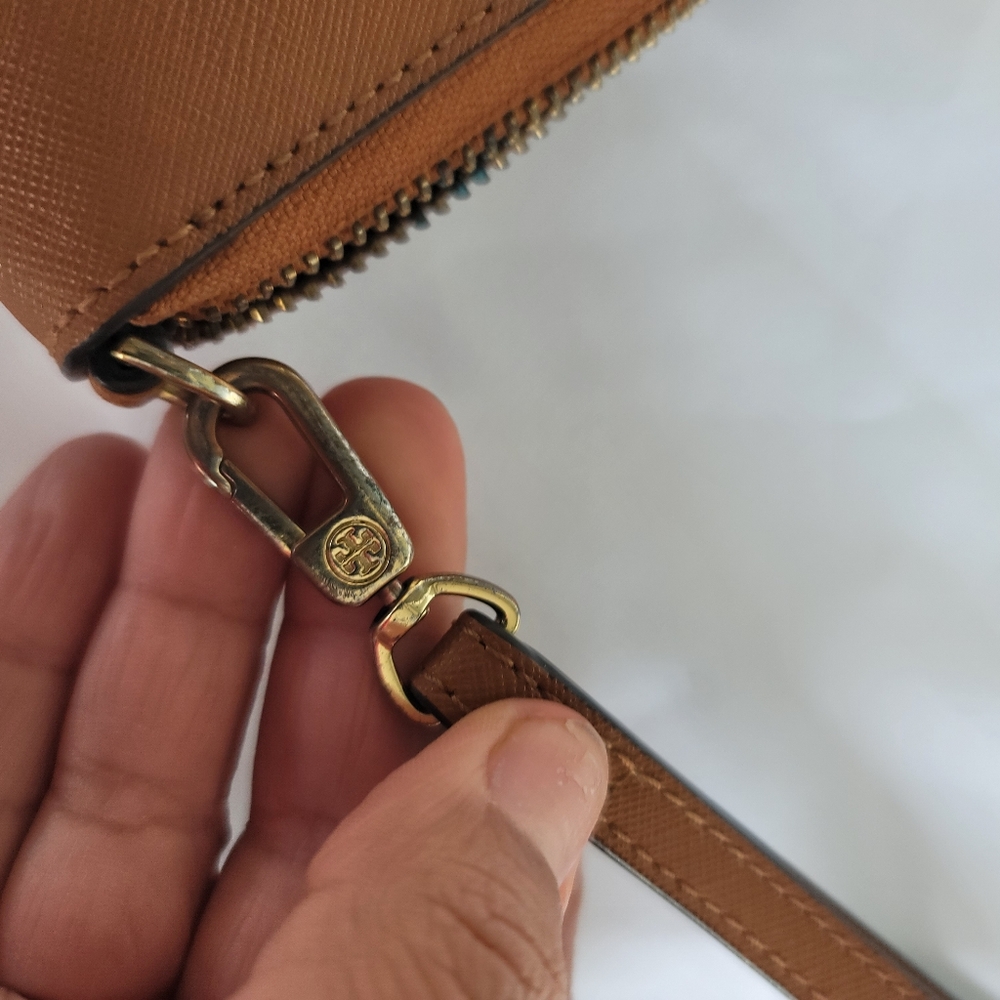 Tory Burch wallet - Picture 10 of 12